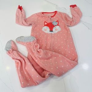 Girls 5T fleece footie EUC